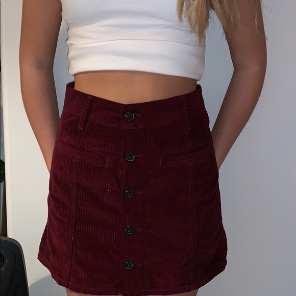 Maroon Corduroy American Eagle Skirt - Picture 2 of 3